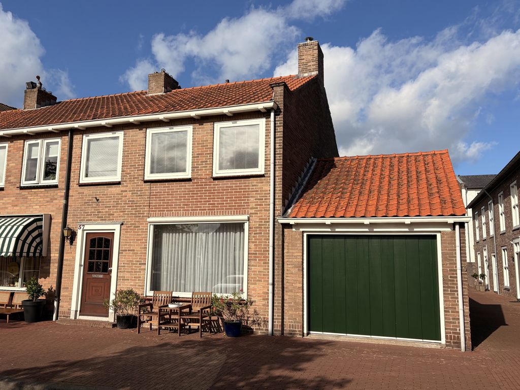 Westzanddijk 57, Hellevoetsluis
