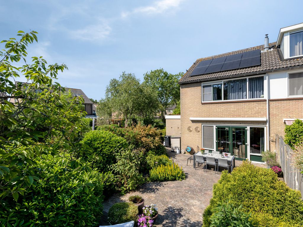 Willem-Alexanderplaats 22, Hellevoetsluis