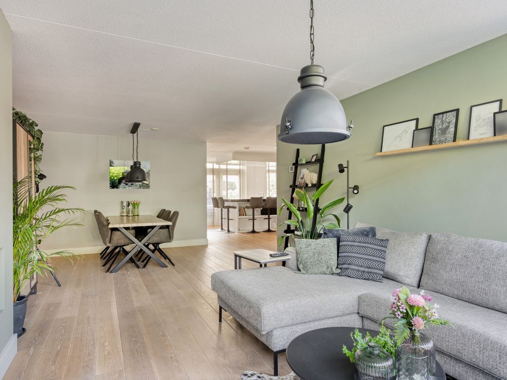 Turfweide 4, Hellevoetsluis