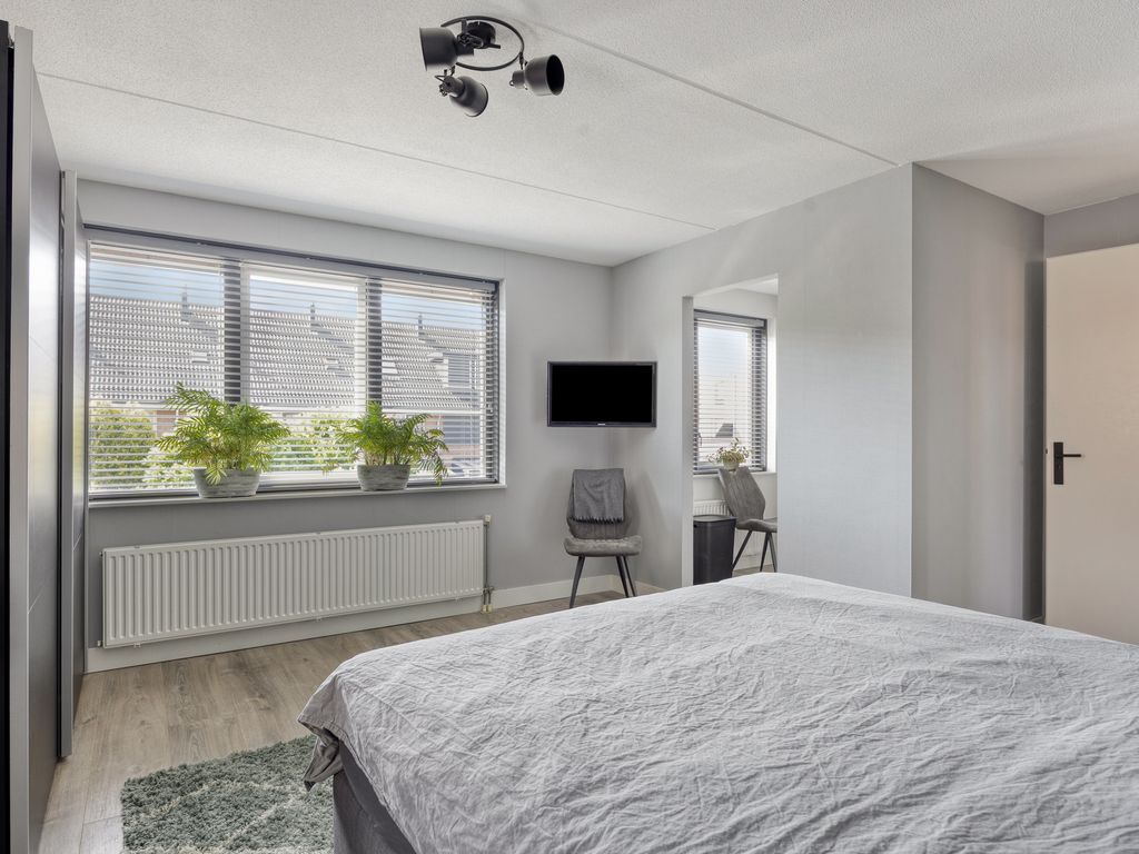 Turfweide 4, Hellevoetsluis