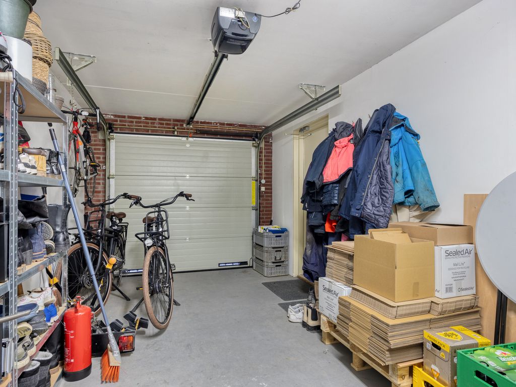 Turfweide 4, Hellevoetsluis