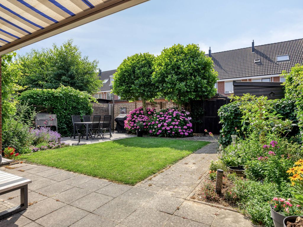 Turfweide 4, Hellevoetsluis