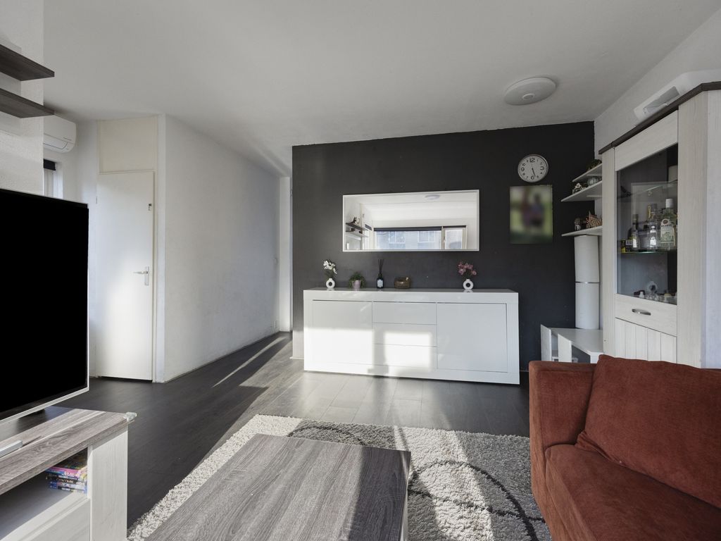 Mantelschelp 9, Hellevoetsluis