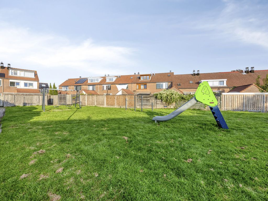 Mantelschelp 9, Hellevoetsluis