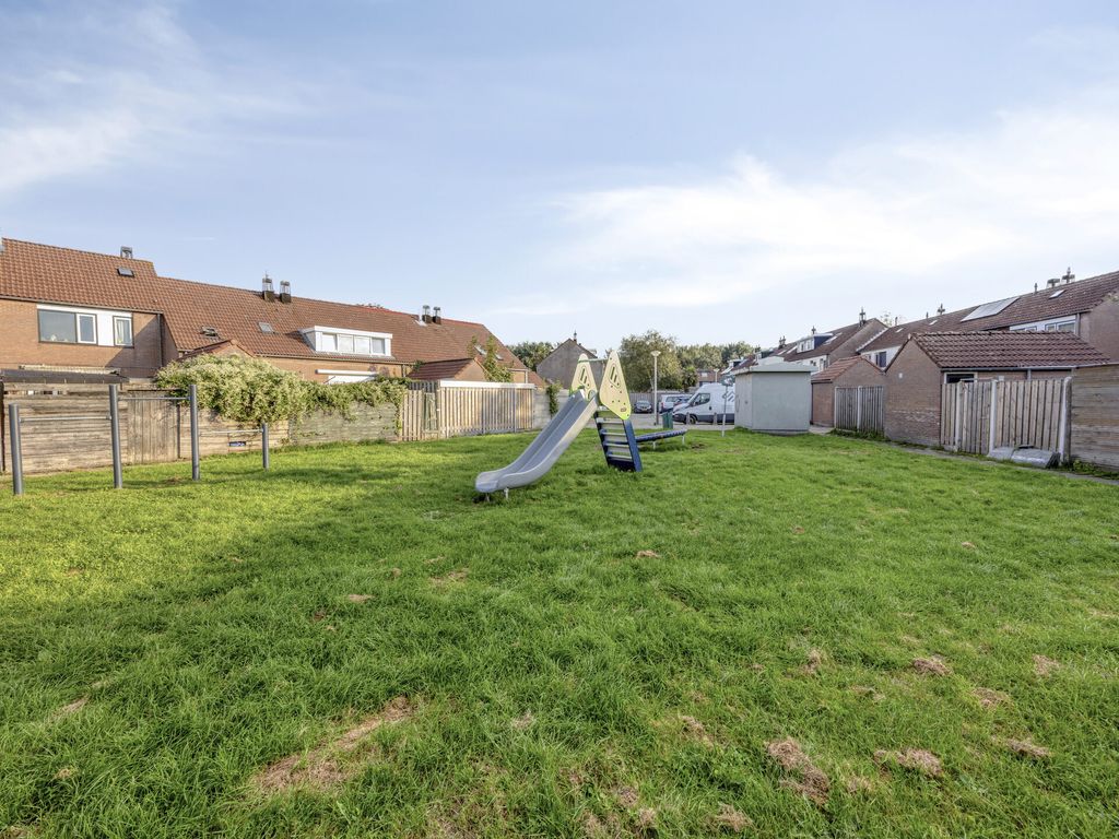 Mantelschelp 9, Hellevoetsluis