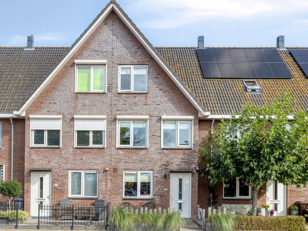 Rode Kruislaan 18, Hellevoetsluis