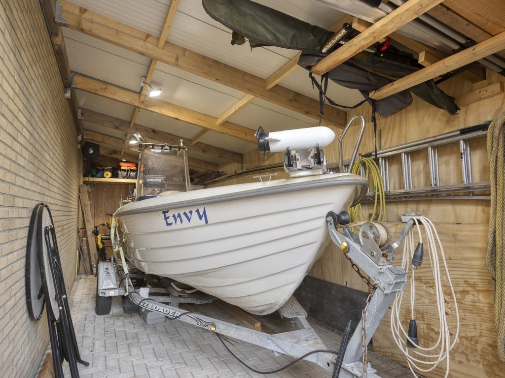 Fregat 55, Brielle