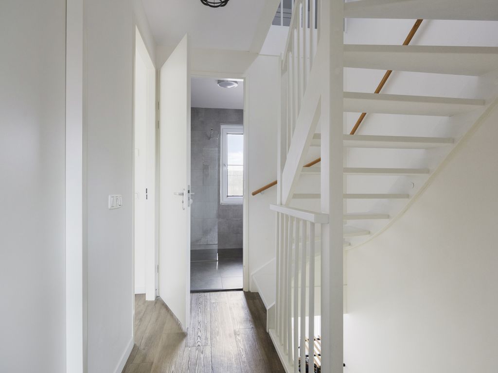 Jupiterlaan 10, Zuidland