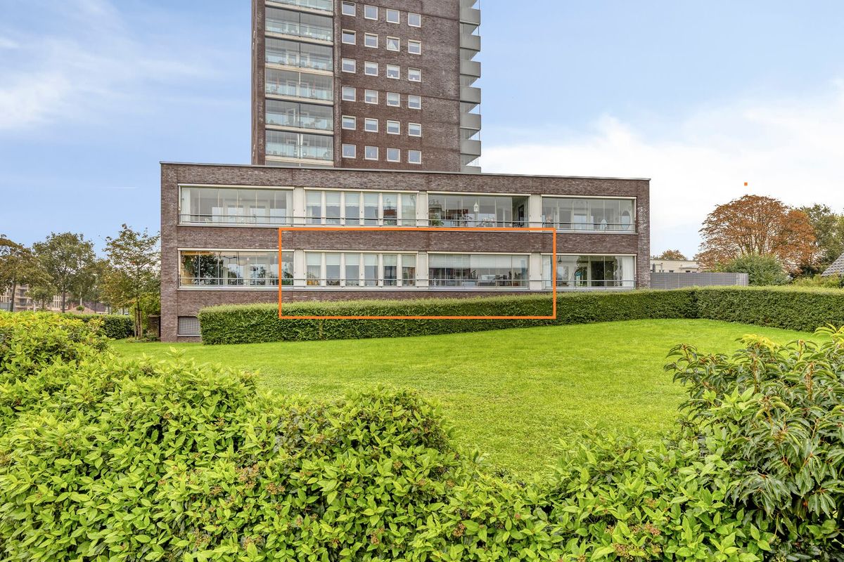 P C Hooftstraat 21