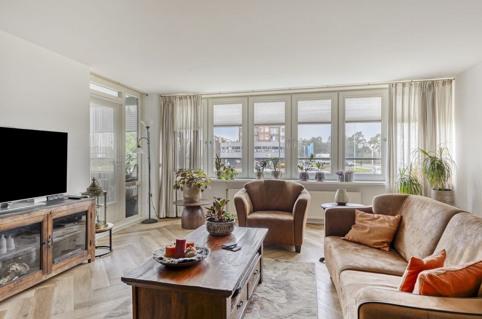 P C Hooftstraat 21