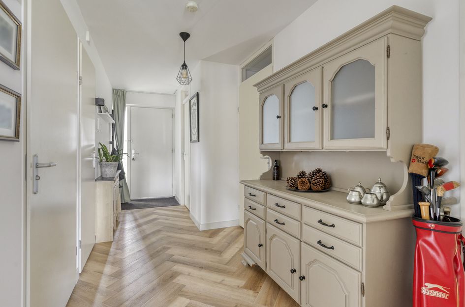 P C Hooftstraat 21
