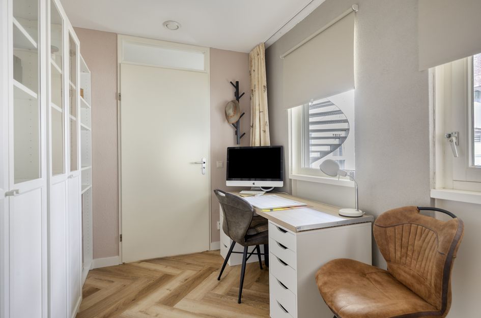 P C Hooftstraat 21