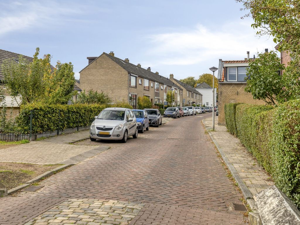 Hoofd 29, Zuidland