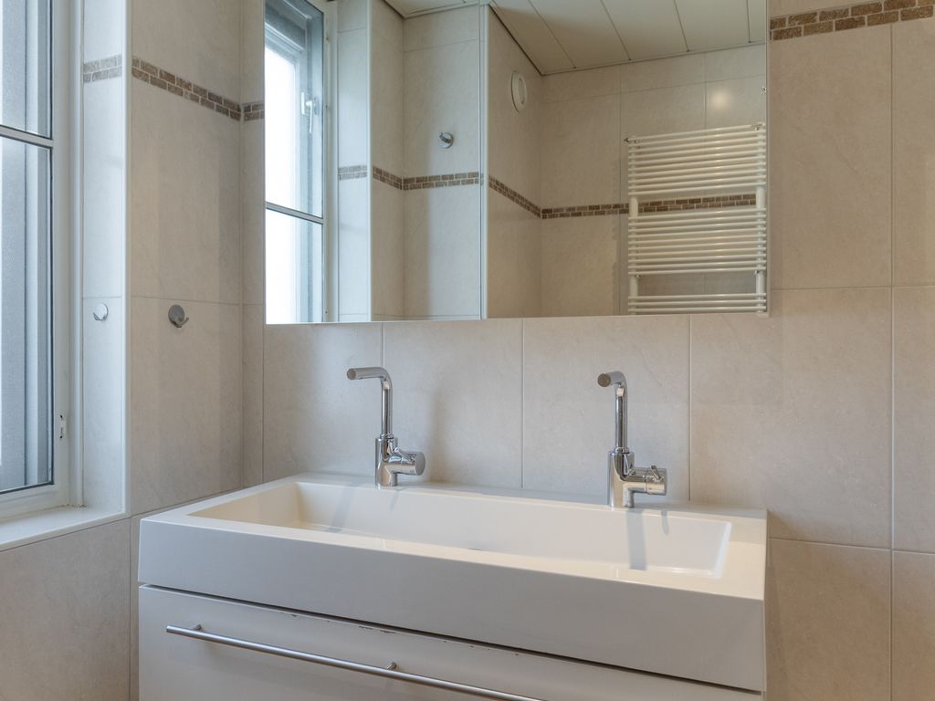 Trambaanlaan 7, Zuidland