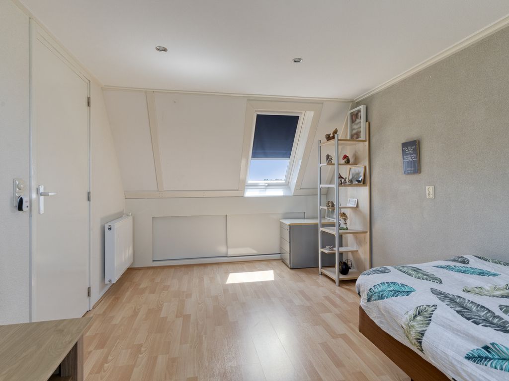 Trambaanlaan 7, Zuidland
