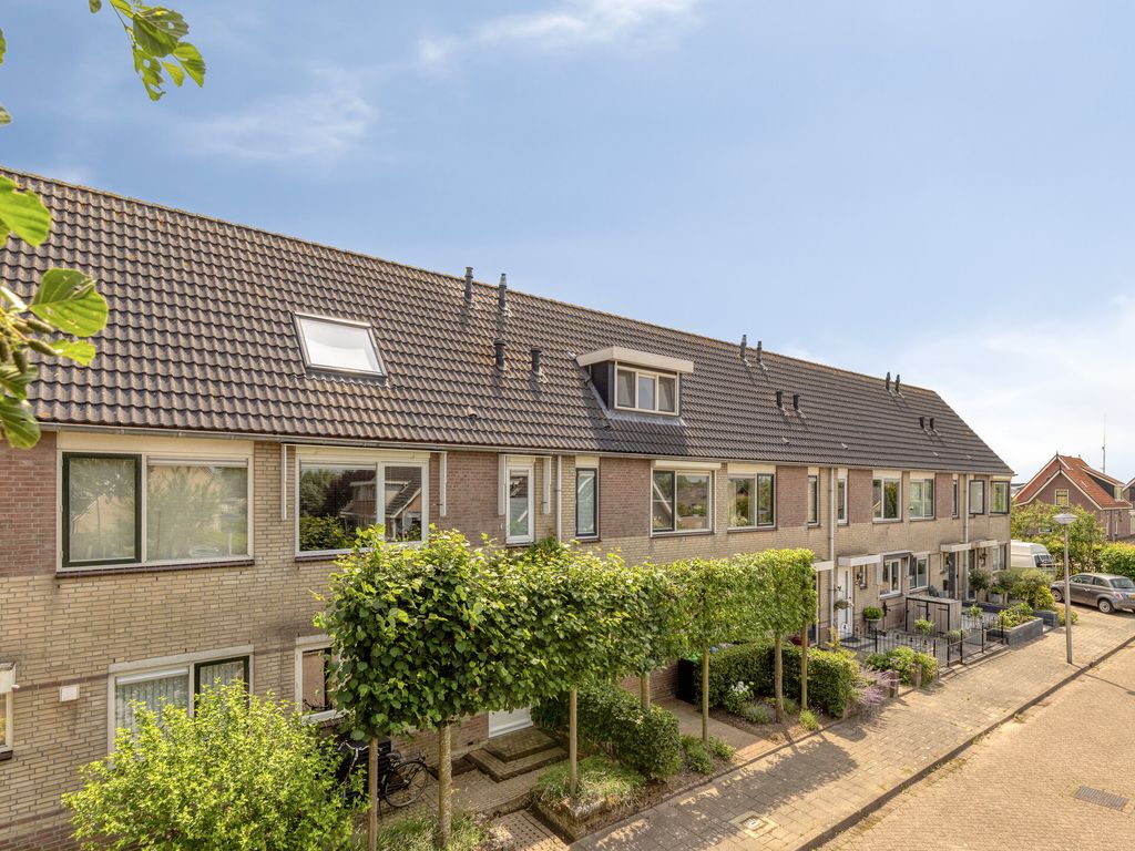 Trambaanlaan 7, Zuidland