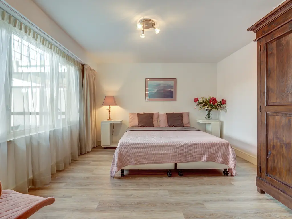 Land van Belofte 8, SCHIEDAM