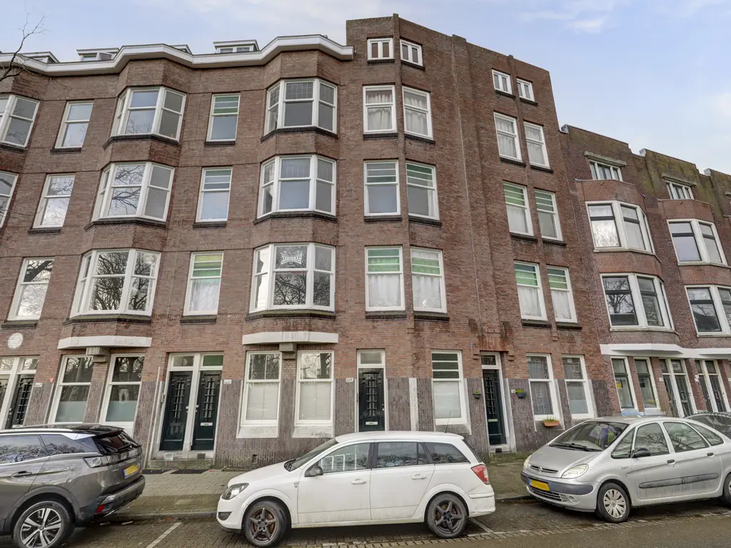 Mathenesserdijk 103B 04, ROTTERDAM