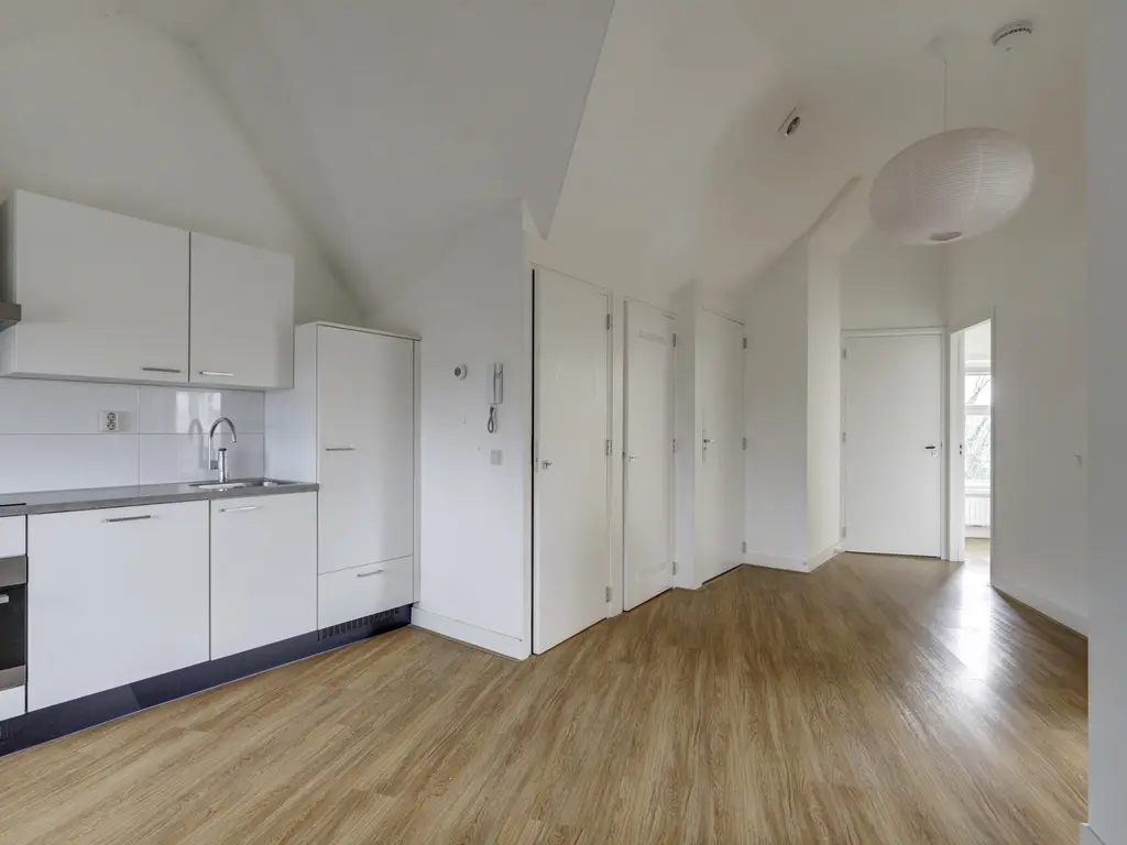 Mathenesserdijk 103B 04, ROTTERDAM