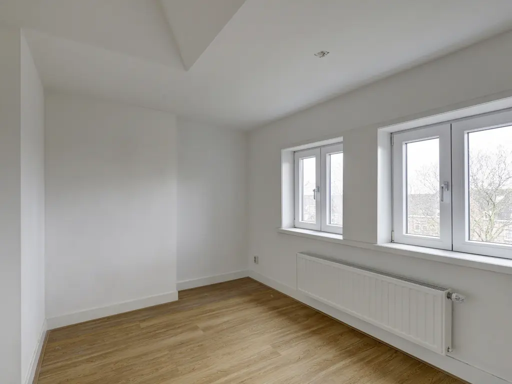 Mathenesserdijk 103B 04, ROTTERDAM