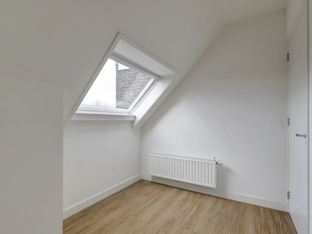 Mathenesserdijk 103B 04, ROTTERDAM