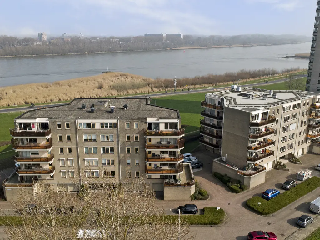 Maasboulevard 7, SPIJKENISSE