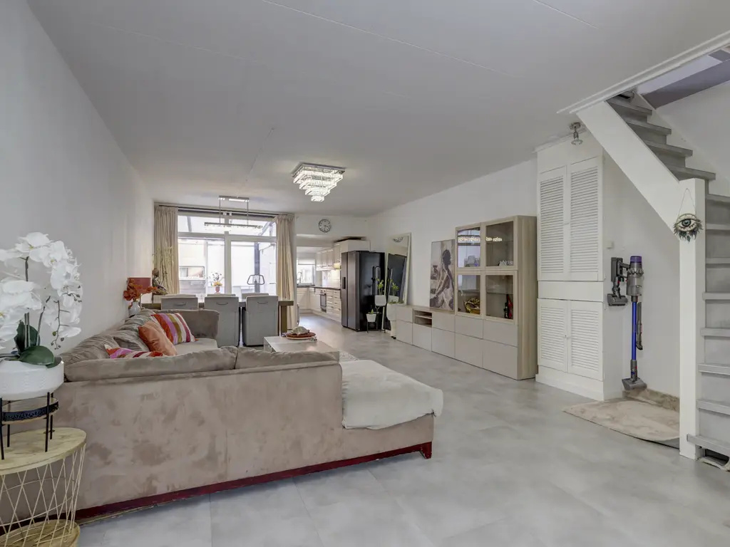 Halleystraat 11, SCHIEDAM