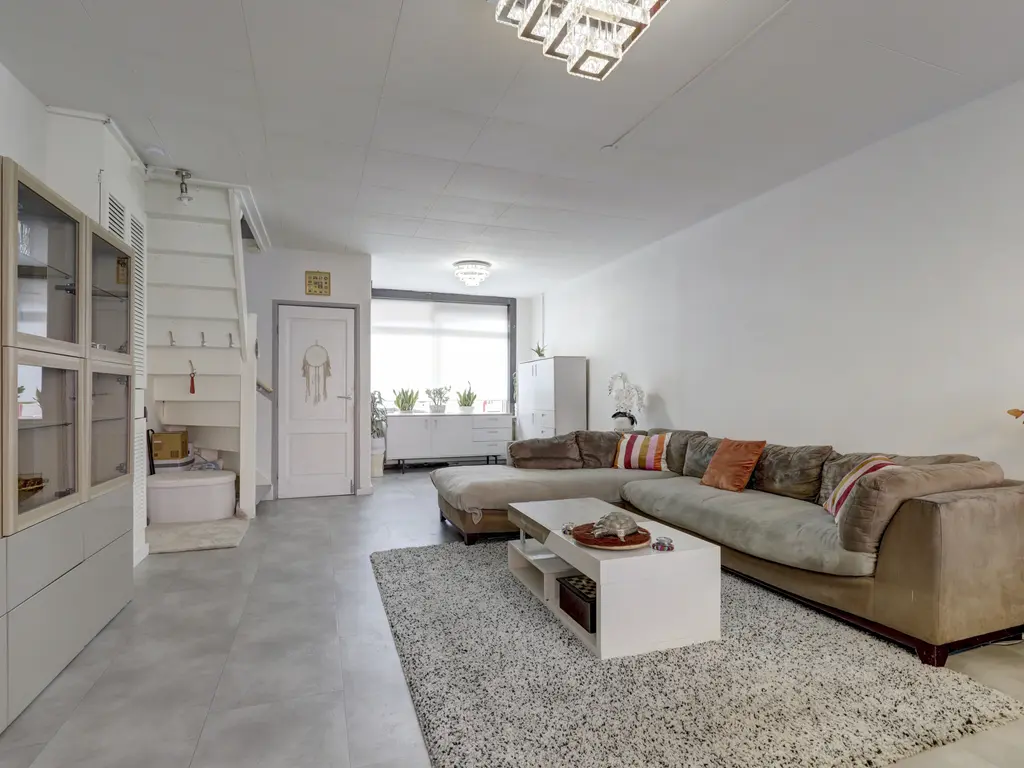 Halleystraat 11, SCHIEDAM