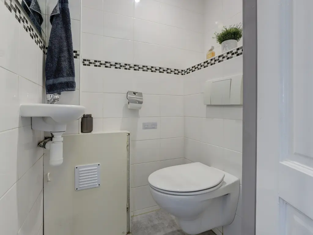 Halleystraat 11, SCHIEDAM