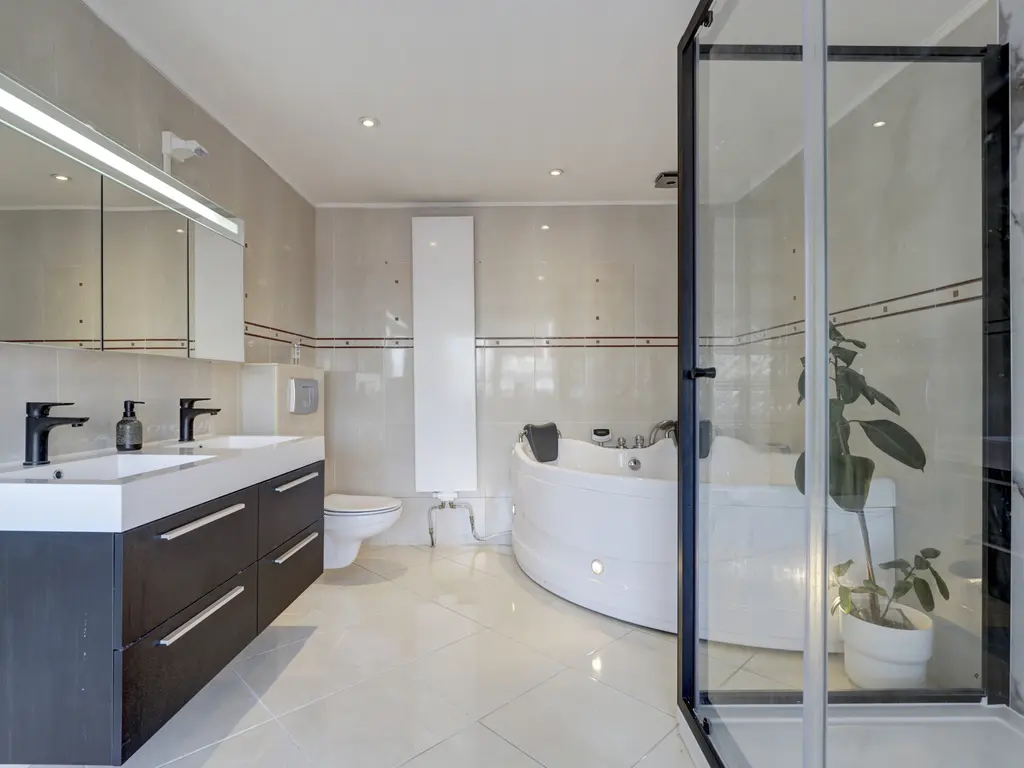 Halleystraat 11, SCHIEDAM