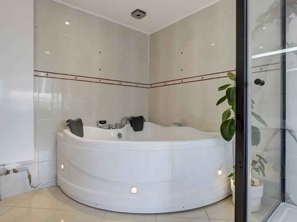 Halleystraat 11, SCHIEDAM