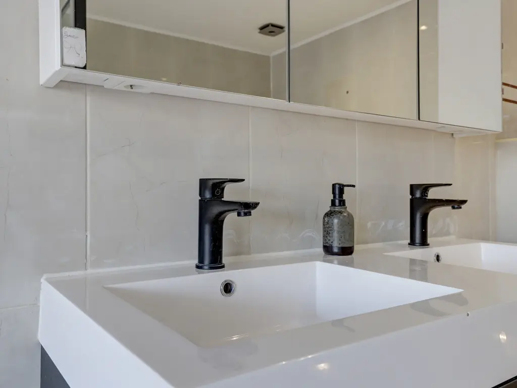 Halleystraat 11, SCHIEDAM