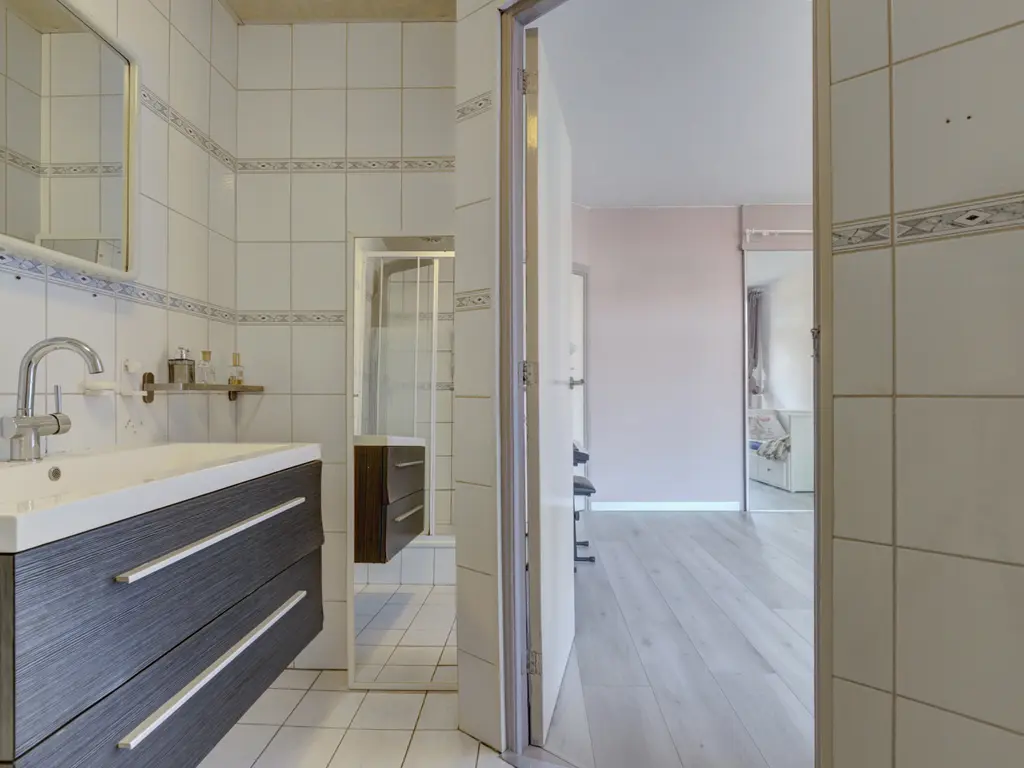 Halleystraat 11, SCHIEDAM