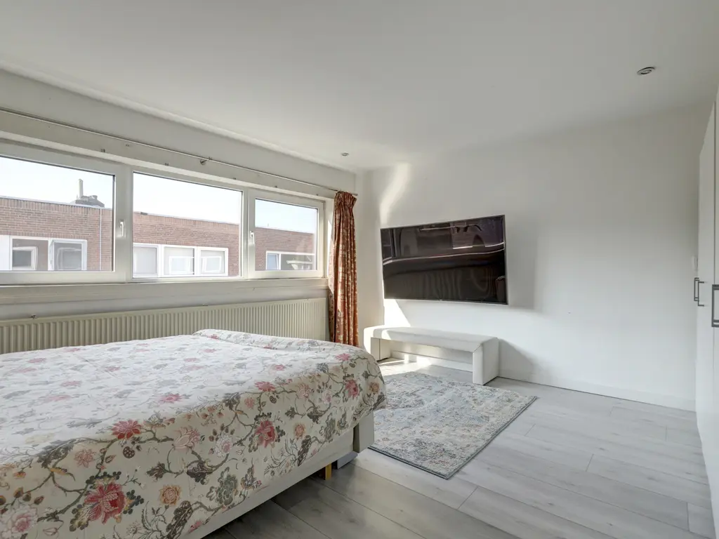 Halleystraat 11, SCHIEDAM