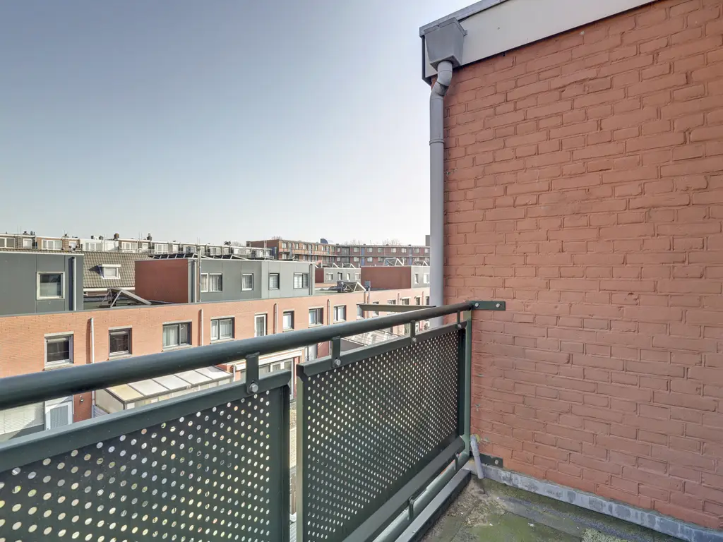 Halleystraat 11, SCHIEDAM