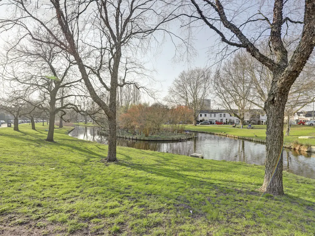 Halleystraat 11, SCHIEDAM