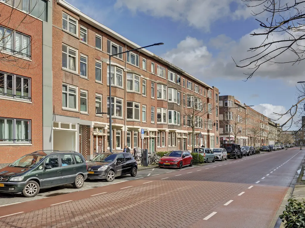 Professor Kamerlingh Onneslaan 144B, SCHIEDAM