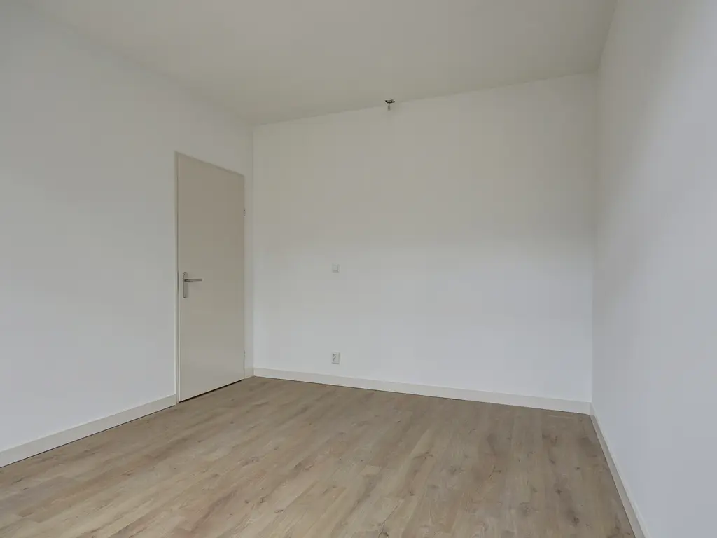 Professor Kamerlingh Onneslaan 144B, SCHIEDAM