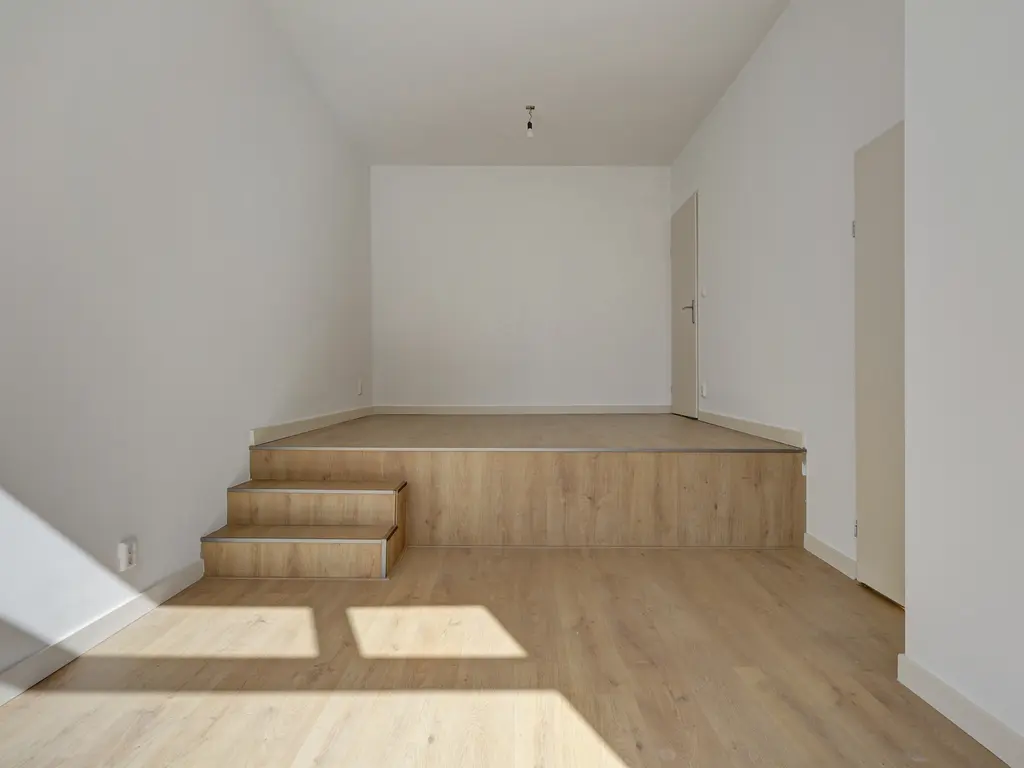 Professor Kamerlingh Onneslaan 144B, SCHIEDAM