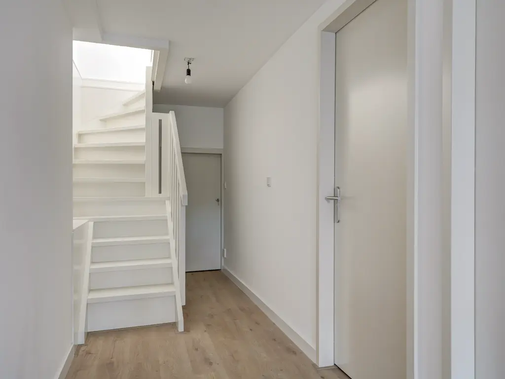 Professor Kamerlingh Onneslaan 144B, SCHIEDAM