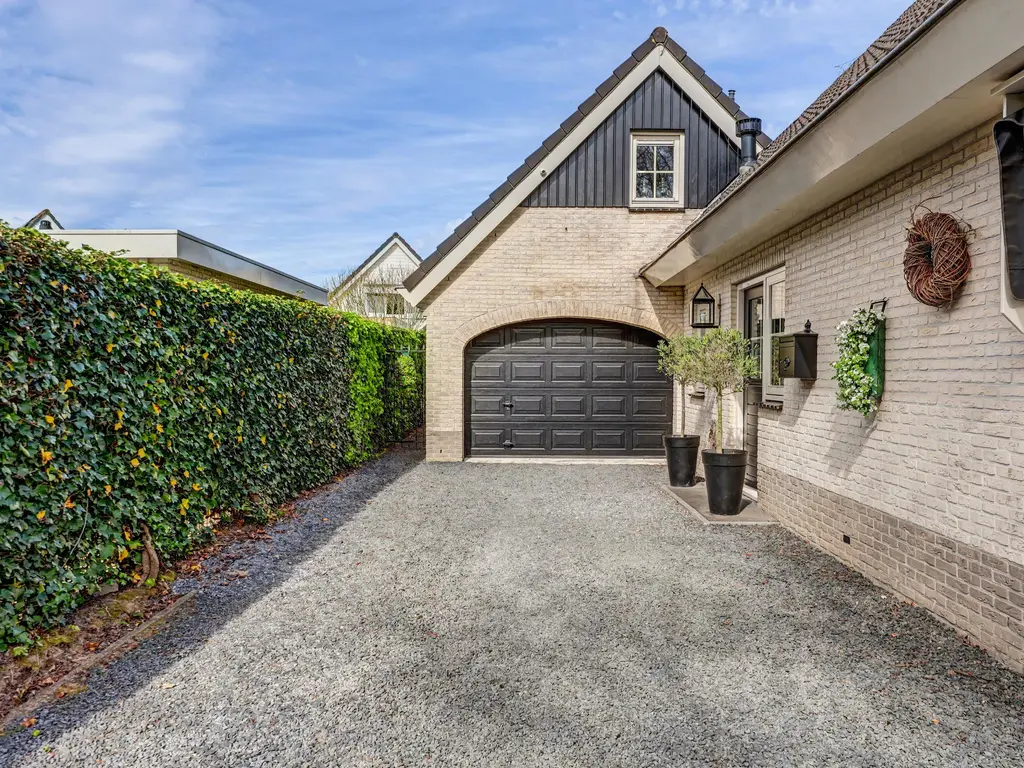 Meerkoet 19, ROZENBURG