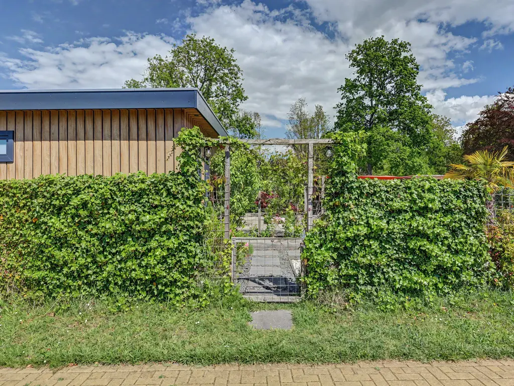 Gorsplein 2, Bosland 32 , OOSTVOORNE
