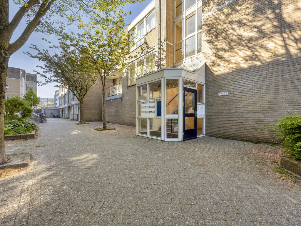 Henry Moorepassage 71, CAPELLE AAN DEN IJSSEL