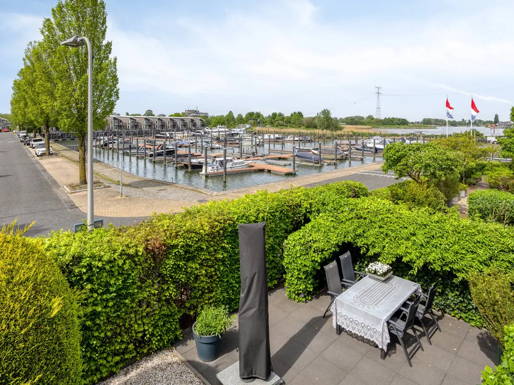 Stagfok 8, CAPELLE AAN DEN IJSSEL
