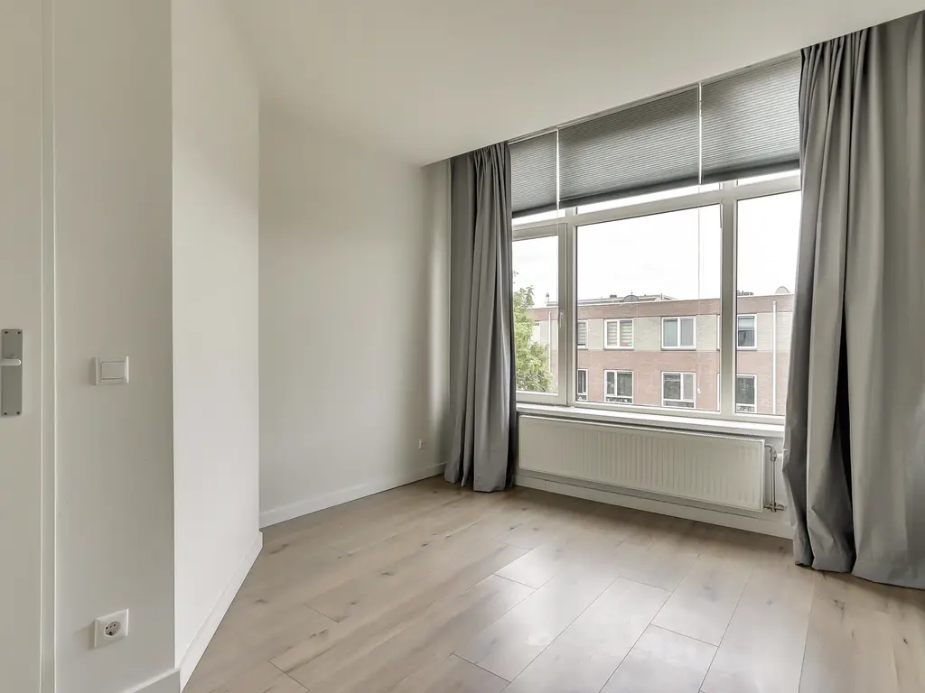 Schiedamseweg 92A 02, ROTTERDAM