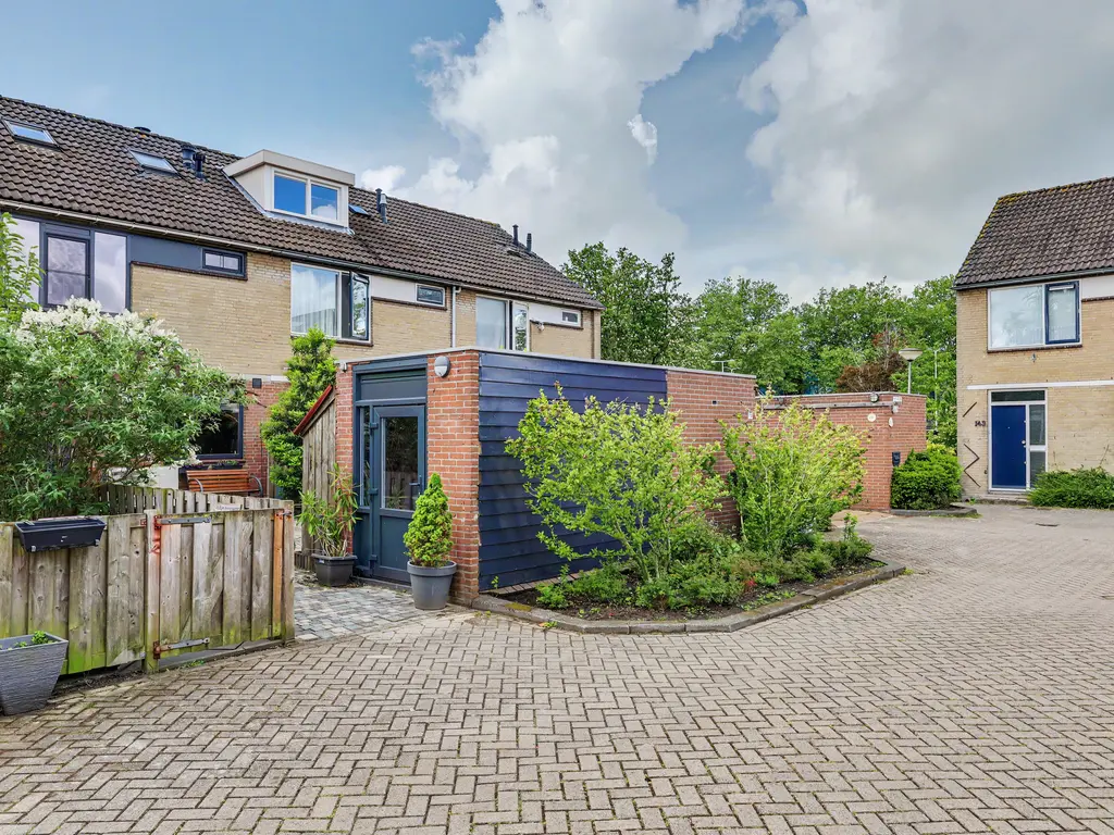 Baarsveen 137, SPIJKENISSE