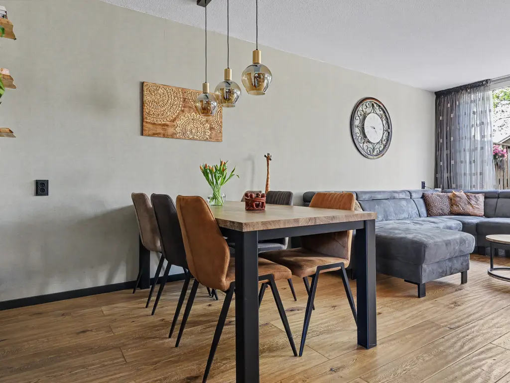 Baarsveen 137, SPIJKENISSE