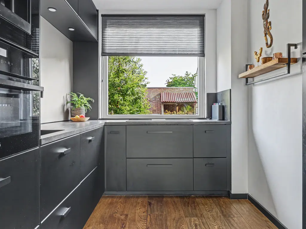Baarsveen 137, SPIJKENISSE
