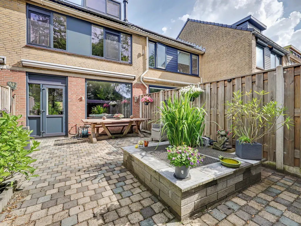 Baarsveen 137, SPIJKENISSE