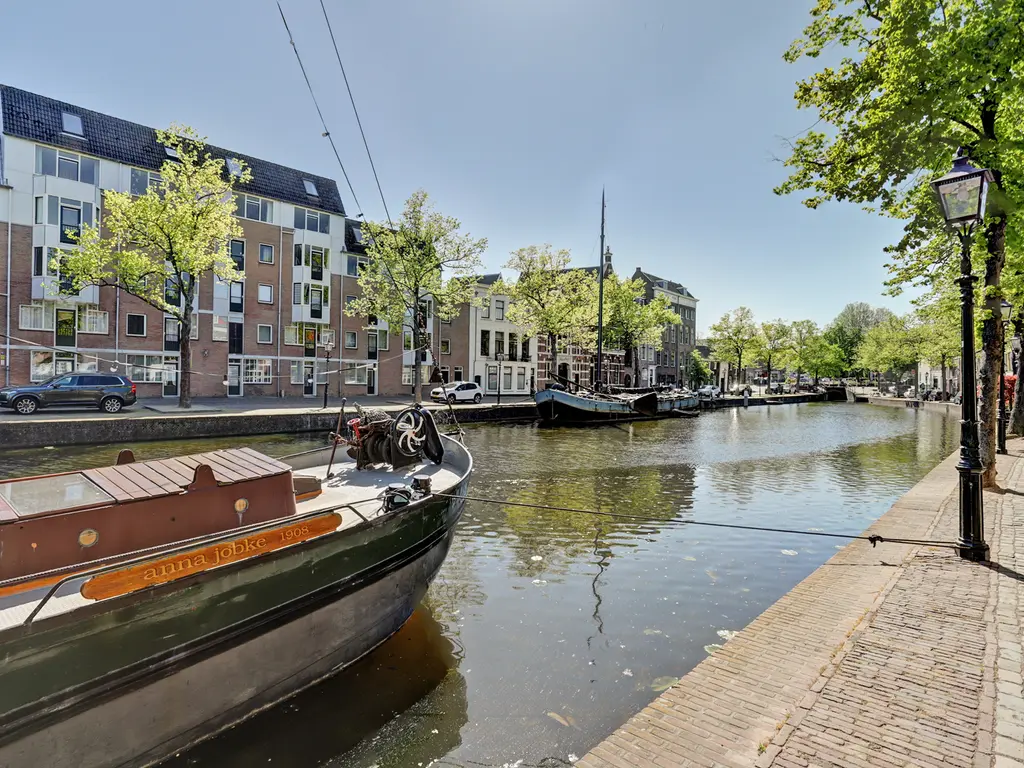 Dam 13A, SCHIEDAM